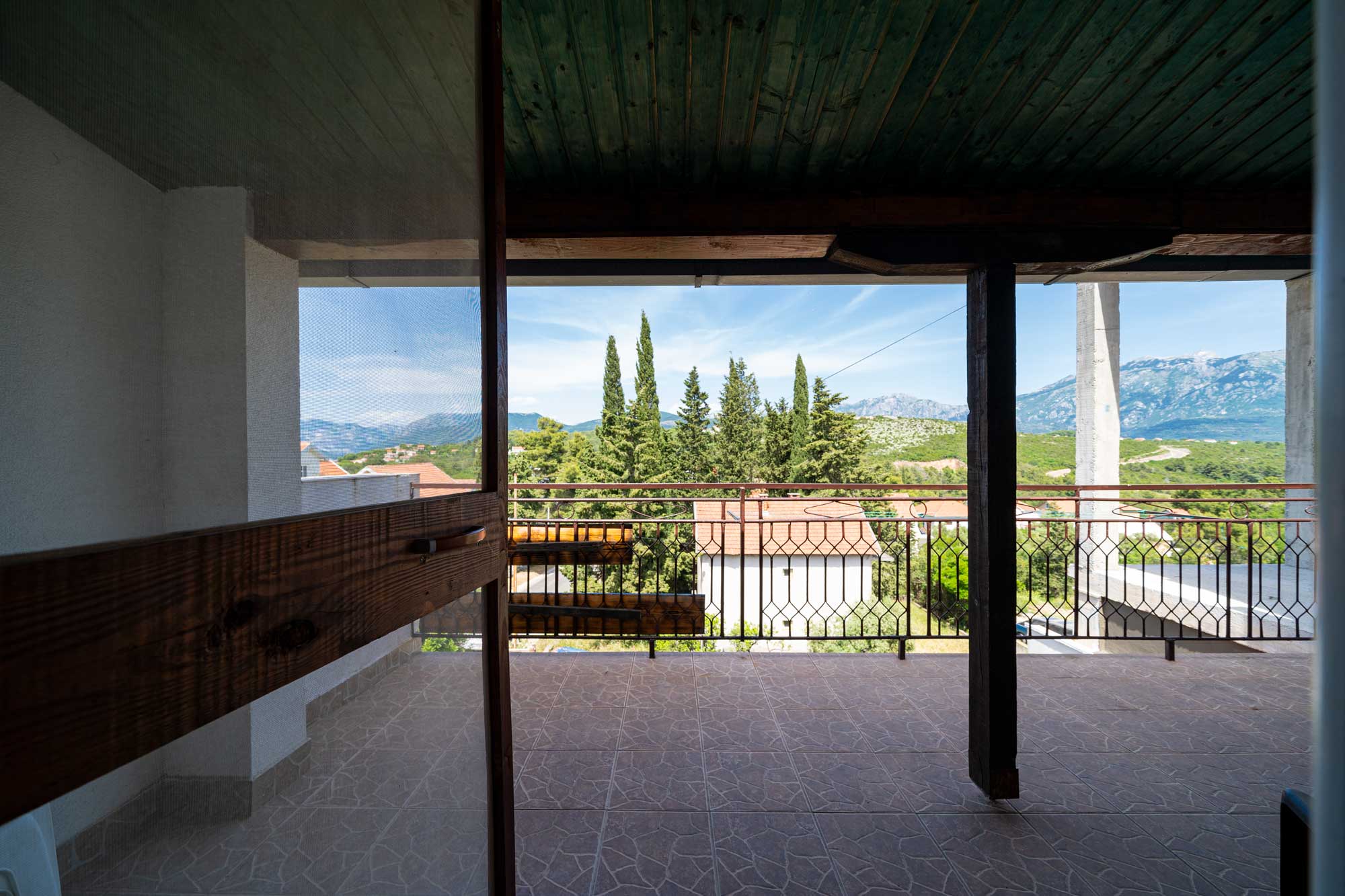 Image of House - 5 Bedrooms - 4 Bathrooms for Sale in Tivat-Lustica-Montenegro, Image 5
